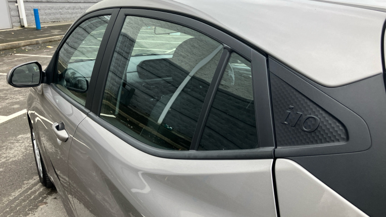 Hyundai i10 1.2 MPi SE Connect 5dr Petrol Hatchback